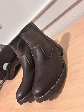 Men's Brown Faux Leather Side Zip Ankle Boots Size 11